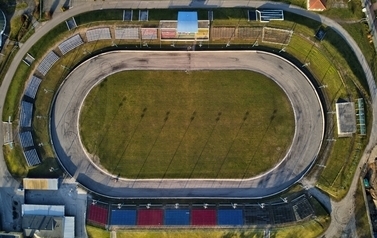 murawa stadionu widziana z g&oacute;ry