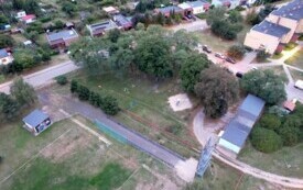 Zadanie 55 | Plac zabaw przy ul. Wieniawskiego &ndash; doposażenie, ogrodzenie, oświetlenie oraz wykonanie przy placu zabaw alejek spacerowych z ławeczkami