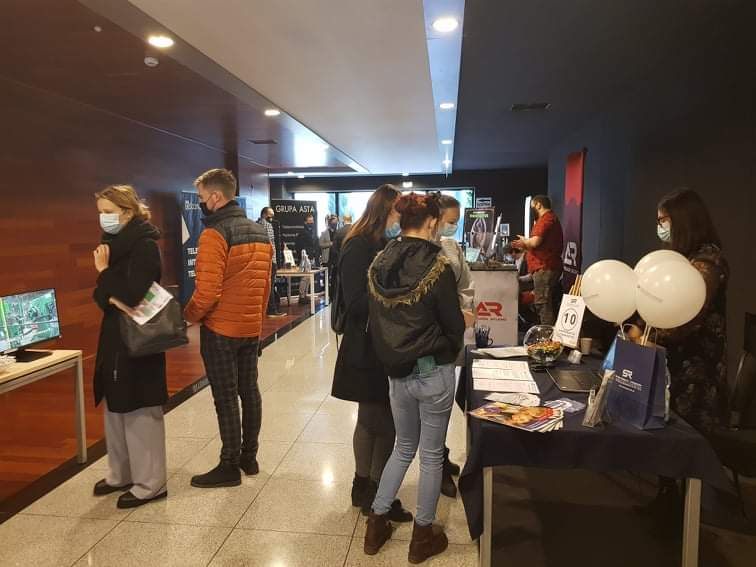 Uczestnicy XVI Subregionalnych Pilskie Targi i Kariery