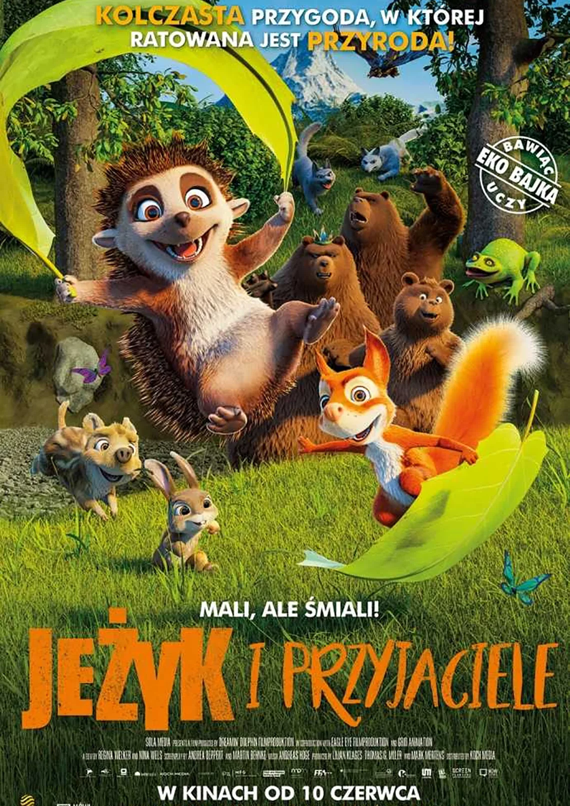Kino wakacyjne: Jeżyk i przyjaciele Plakat filmowy: zwierzęta leśne: zając, wiewiórka, niedźwiedzie, wilki i żaba oraz jeż lecący na liściu jak na spadochronie. Treść: Kolczasta przygoda, w której ratowana jest przyroda. Mali, ale śmiali. Jeżyk i przyjaciele.