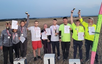 Zdjęcie do 5000 złotych dla Pilskiego Klubu Modelarzy Lotniczych